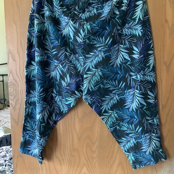 roamans capri leggings